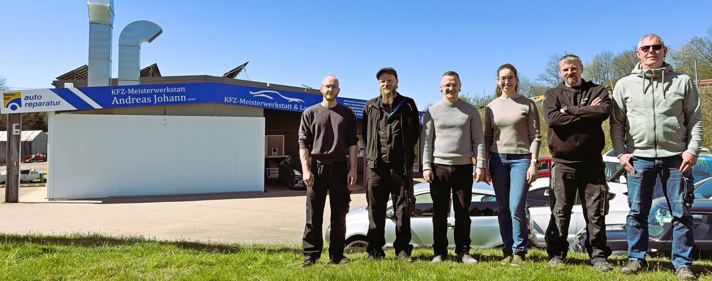 Team-Bild bei der KFZ-Meisterwerkstatt Andreas Johann GmbH